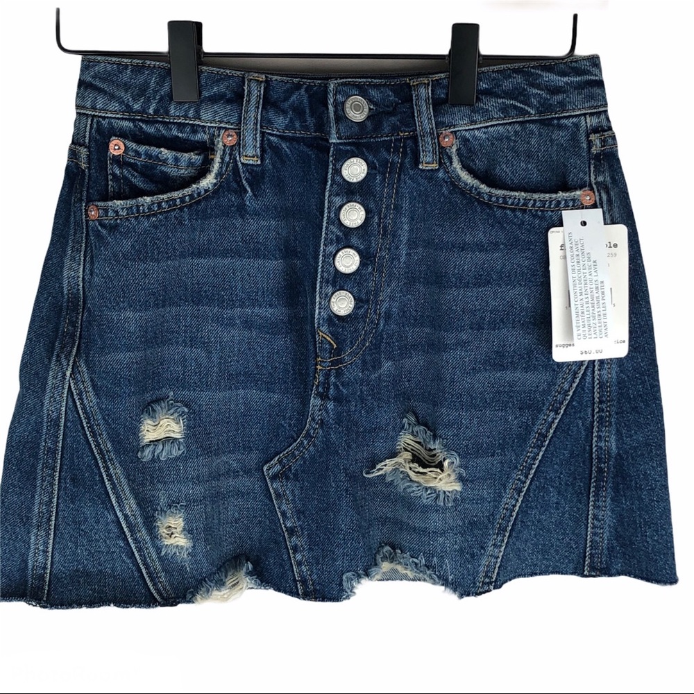 We The Free People Denim Jean Skirt Button Fly Raw Hem Distressed Size 00 NEW